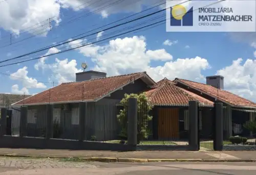 Casa / Sobrado à venda em Oeste, Sapiranga