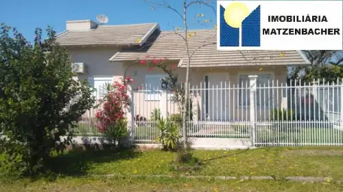 Casa / Sobrado à venda em Residencial Azaléia, Parobé