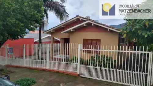 Casa / Sobrado à venda em Amaral Ribeiro, Sapiranga
