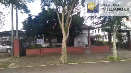 Casa / Sobrado à venda em Centro, Sapiranga
