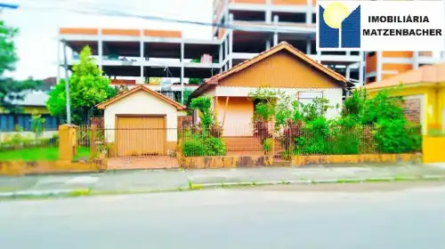 Casa / Sobrado à venda em Centro, Sapiranga